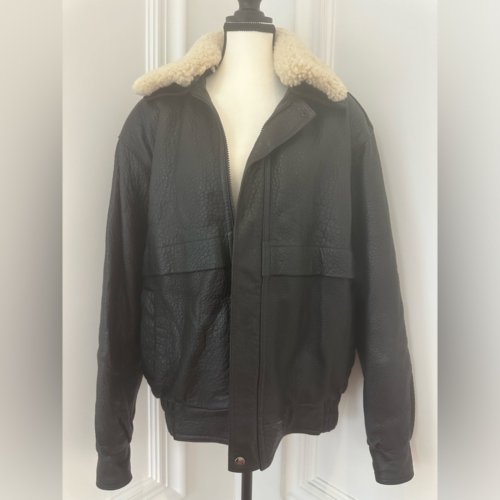 Pierre Cardin Vintage Aviator Black Leather Jacket with Shearling Collar (Large)